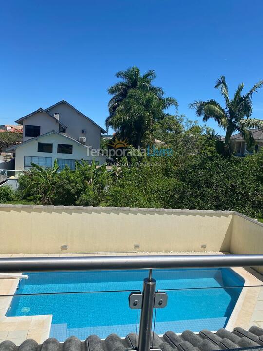 House for vacation rental in Florianopolis (Jurerê)