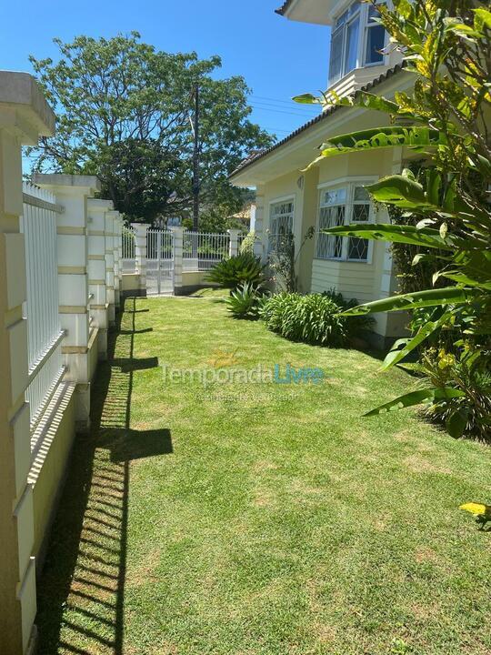 House for vacation rental in Florianopolis (Jurerê)
