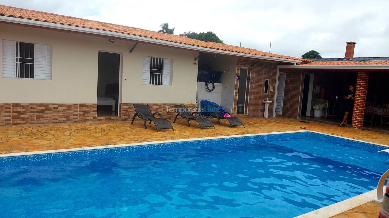 Granja para alquiler de vacaciones em Pilar do Sul (Chacaras Reunidas Pilar)