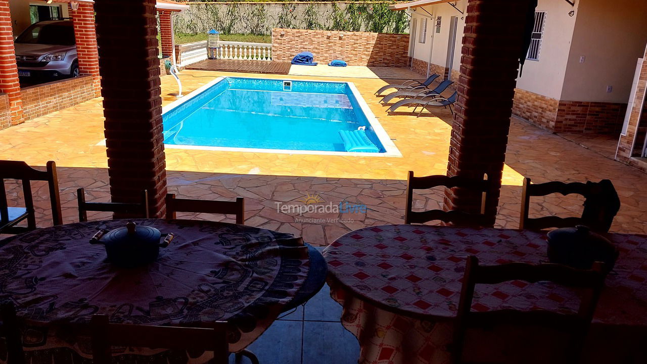 Granja para alquiler de vacaciones em Pilar do Sul (Chacaras Reunidas Pilar)
