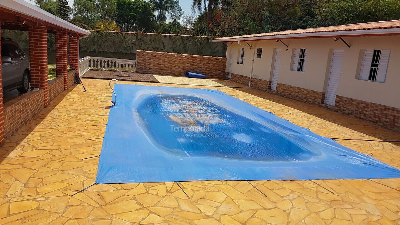 Granja para alquiler de vacaciones em Pilar do Sul (Chacaras Reunidas Pilar)