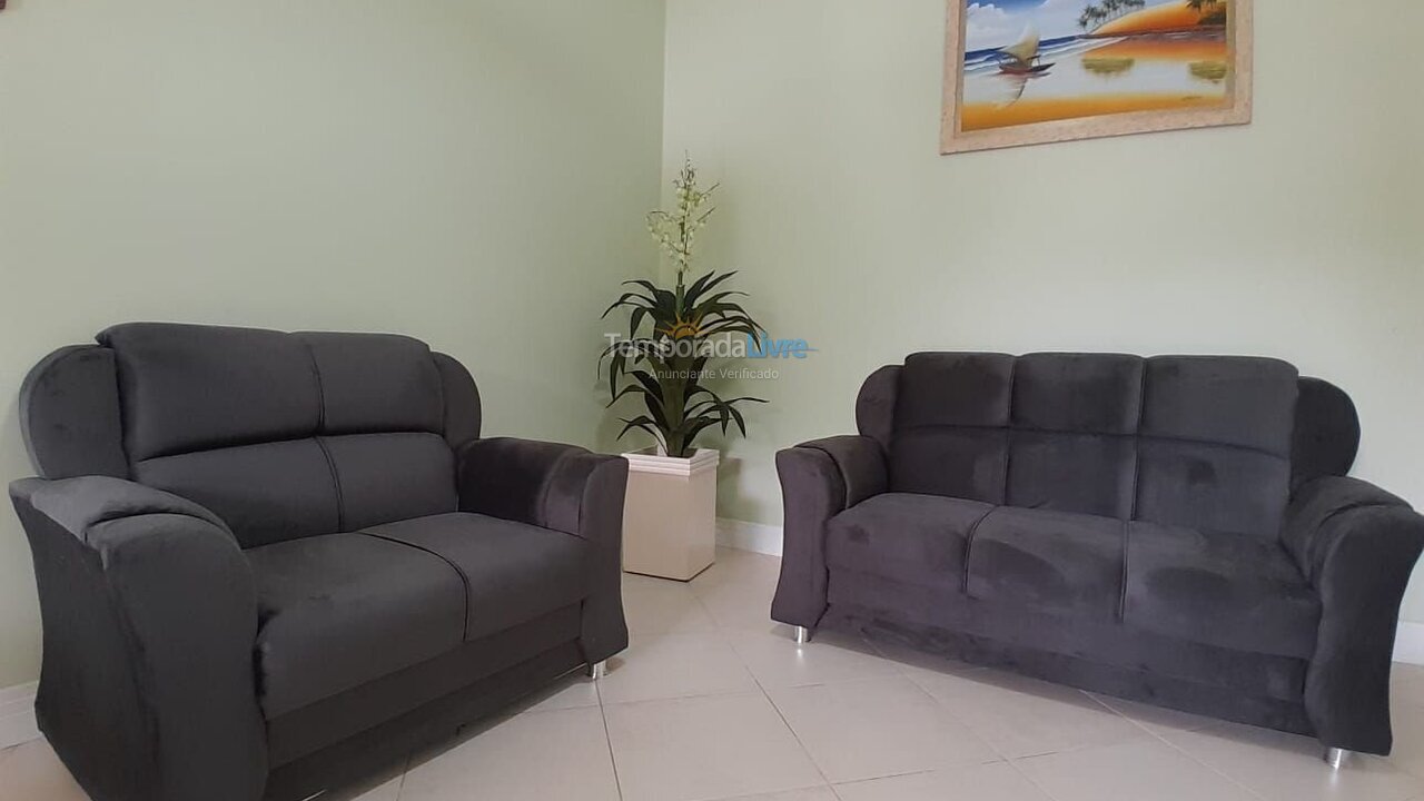 Apartamento para aluguel de temporada em Bombinhas (Praia de Bombas)
