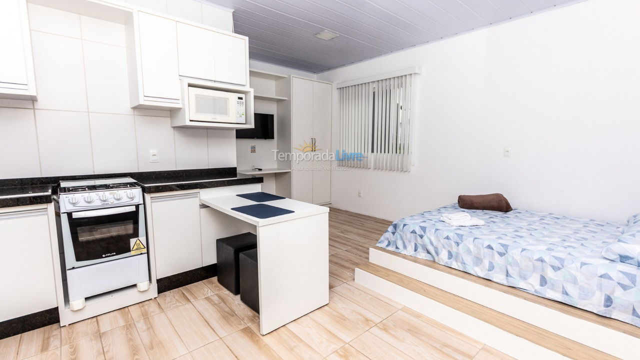 Apartamento para aluguel de temporada em Garopaba (Praia da Gamboa)