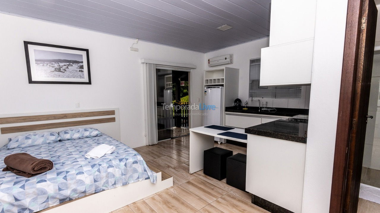 Apartamento para aluguel de temporada em Garopaba (Praia da Gamboa)