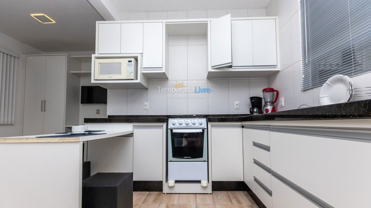 Apartamento para aluguel de temporada em Garopaba (Praia da Gamboa)