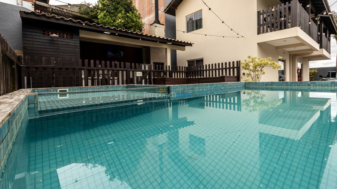 Apartamento para aluguel de temporada em Garopaba (Praia da Gamboa)