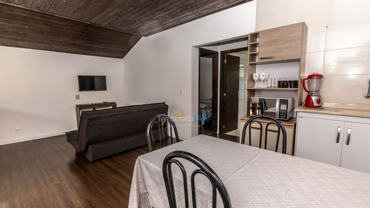Apartamento para aluguel de temporada em Garopaba (Praia da Gamboa)
