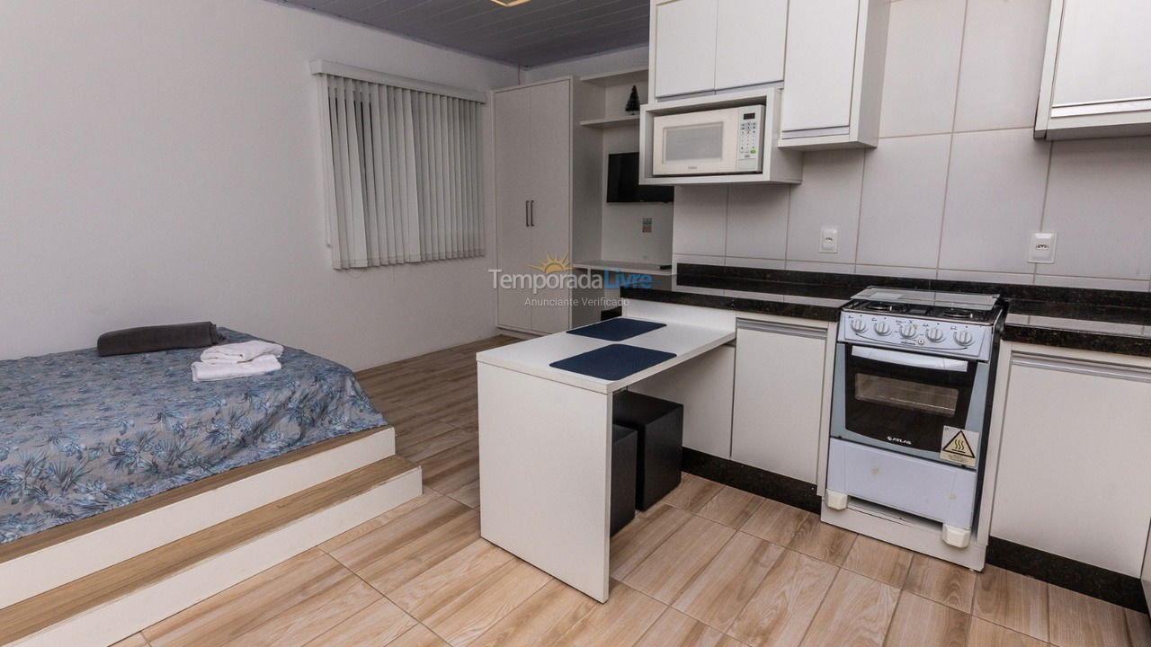 Apartamento para aluguel de temporada em Garopaba (Praia da Gamboa)