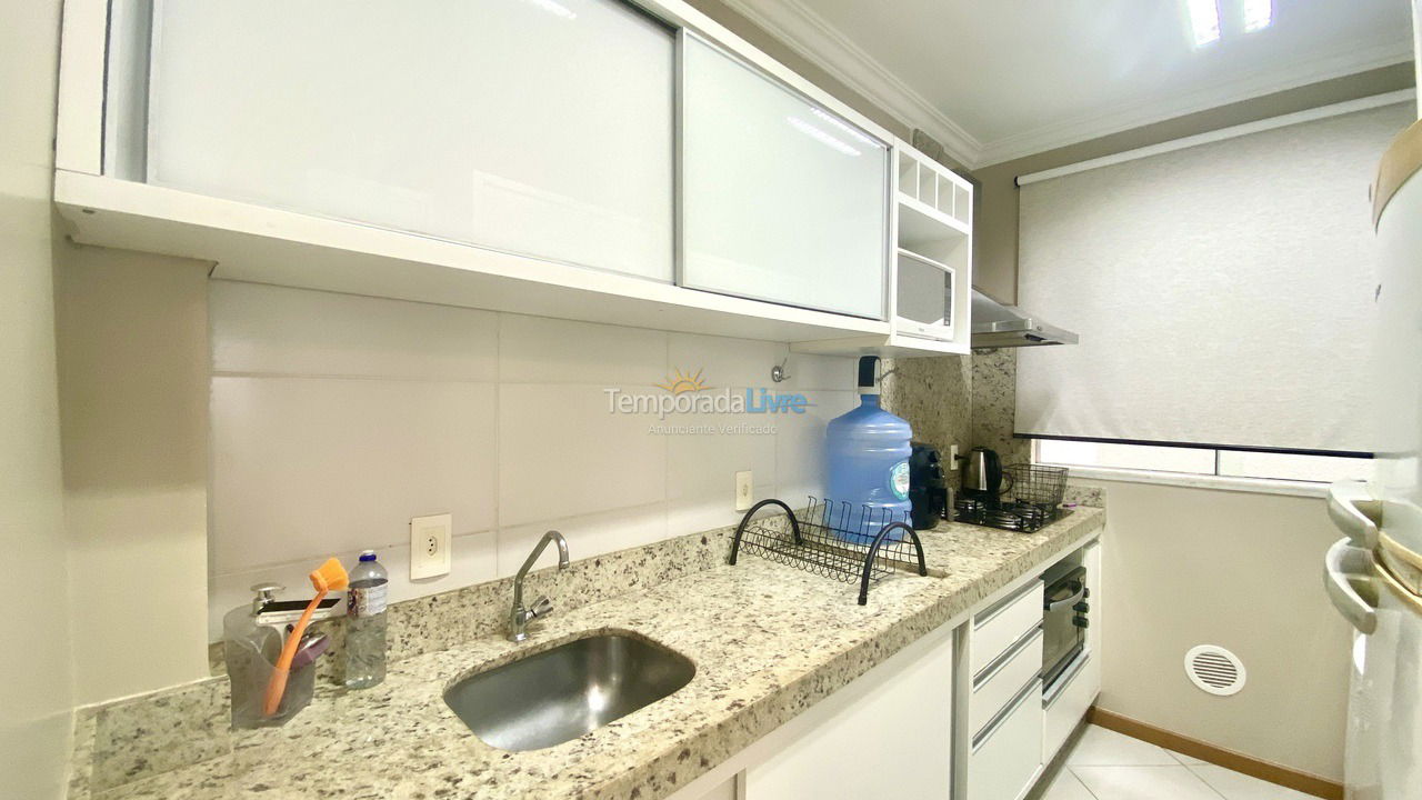 Apartment for vacation rental in Bombinhas (Praia de Bombas)