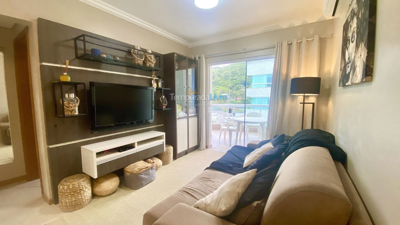Apartment for vacation rental in Bombinhas (Praia de Bombas)