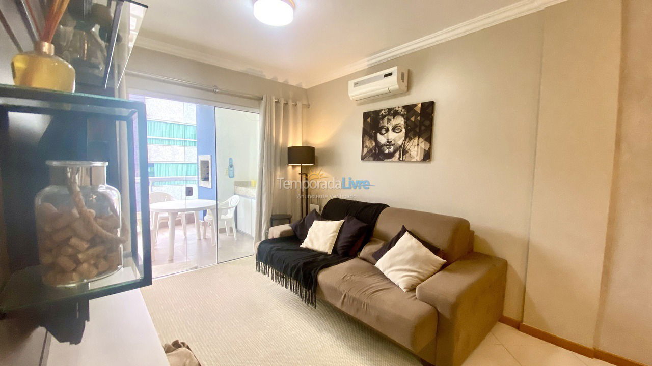 Apartment for vacation rental in Bombinhas (Praia de Bombas)