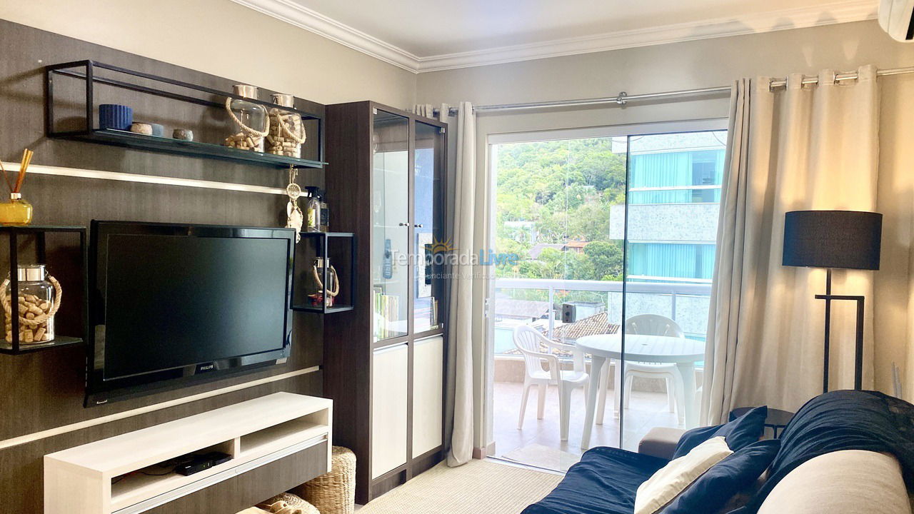 Apartment for vacation rental in Bombinhas (Praia de Bombas)
