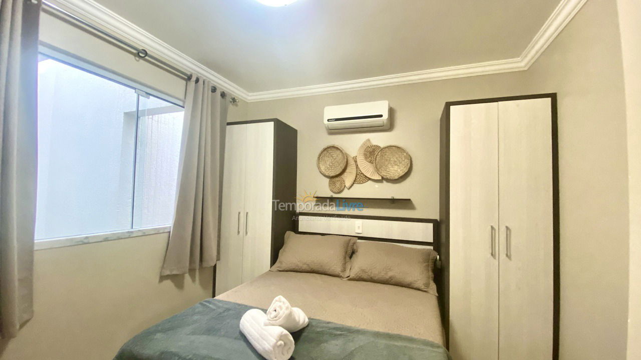 Apartment for vacation rental in Bombinhas (Praia de Bombas)