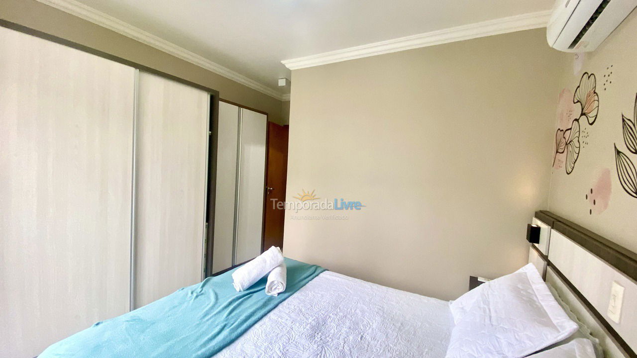 Apartment for vacation rental in Bombinhas (Praia de Bombas)