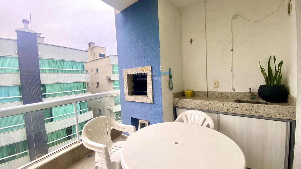 Apartment for vacation rental in Bombinhas (Praia de Bombas)