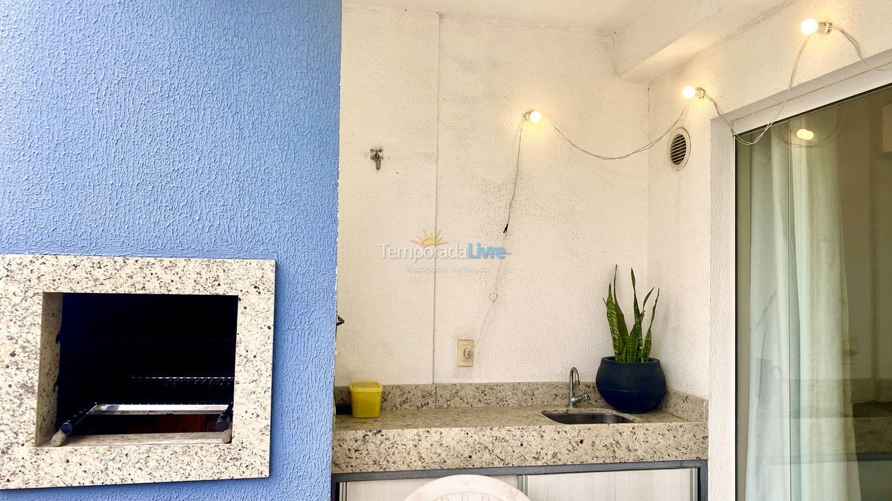 Apartment for vacation rental in Bombinhas (Praia de Bombas)