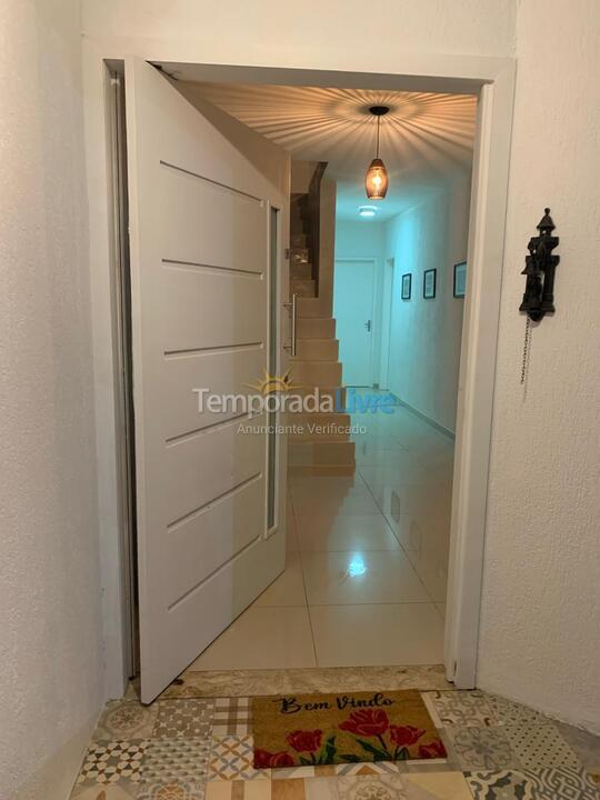Casa para aluguel de temporada em Cabo Frio (Peró)