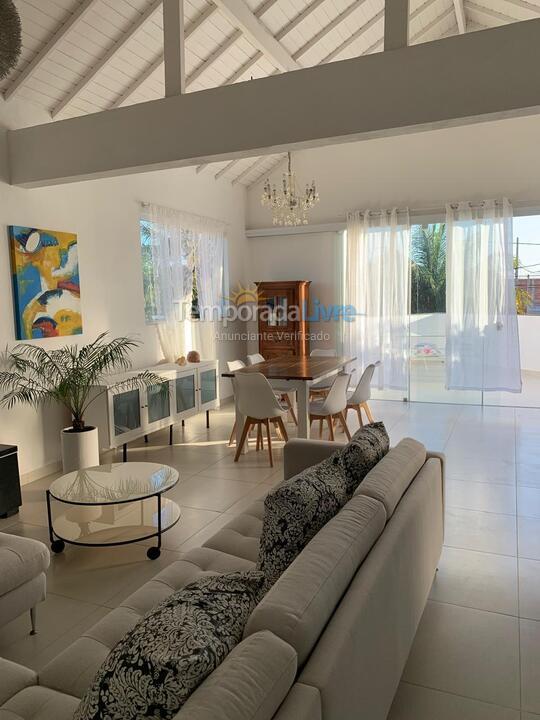 Casa para aluguel de temporada em Cabo Frio (Peró)