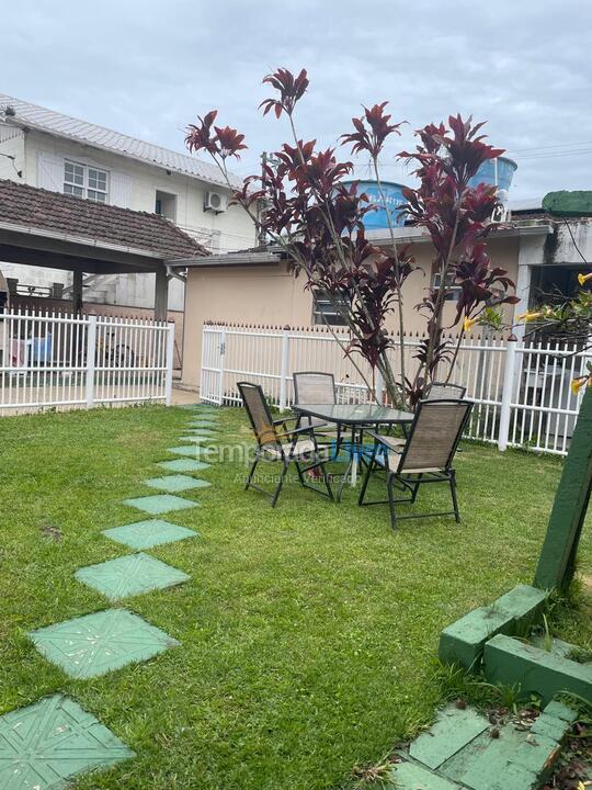 Casa para aluguel de temporada em Florianópolis (Cachoeira do Bom Jesus)