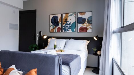 Apartamento moderno con aire acondicionado y gimnasio abierto las 24 horas en el centro de São Paulo.