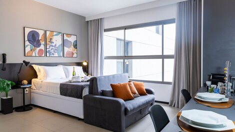 Apartamento moderno con aire acondicionado y gimnasio abierto las 24 horas en el centro de São Paulo.