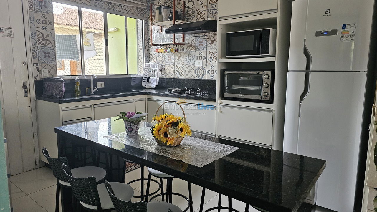 Apartamento para alquiler de vacaciones em Ubatuba (Maranduba)