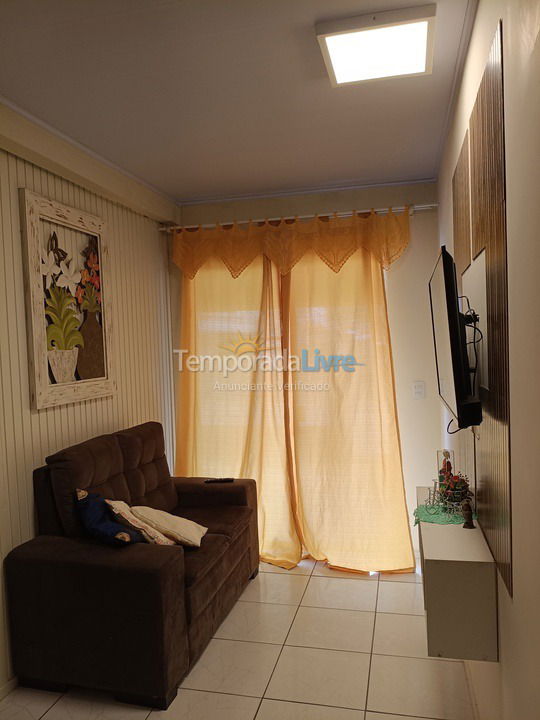 Casa para aluguel de temporada em Bombinhas (Praia de Bombas)