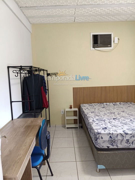 Casa para aluguel de temporada em Bombinhas (Praia de Bombas)