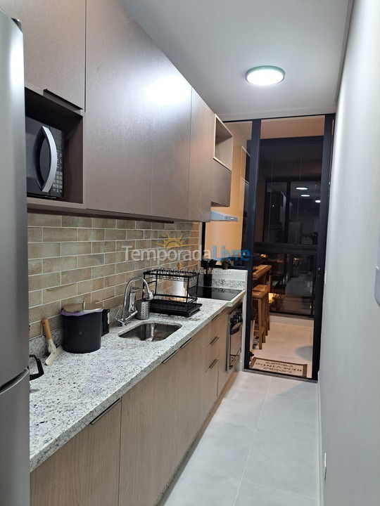 Apartamento para aluguel de temporada em Ubatuba (Praia Grande)