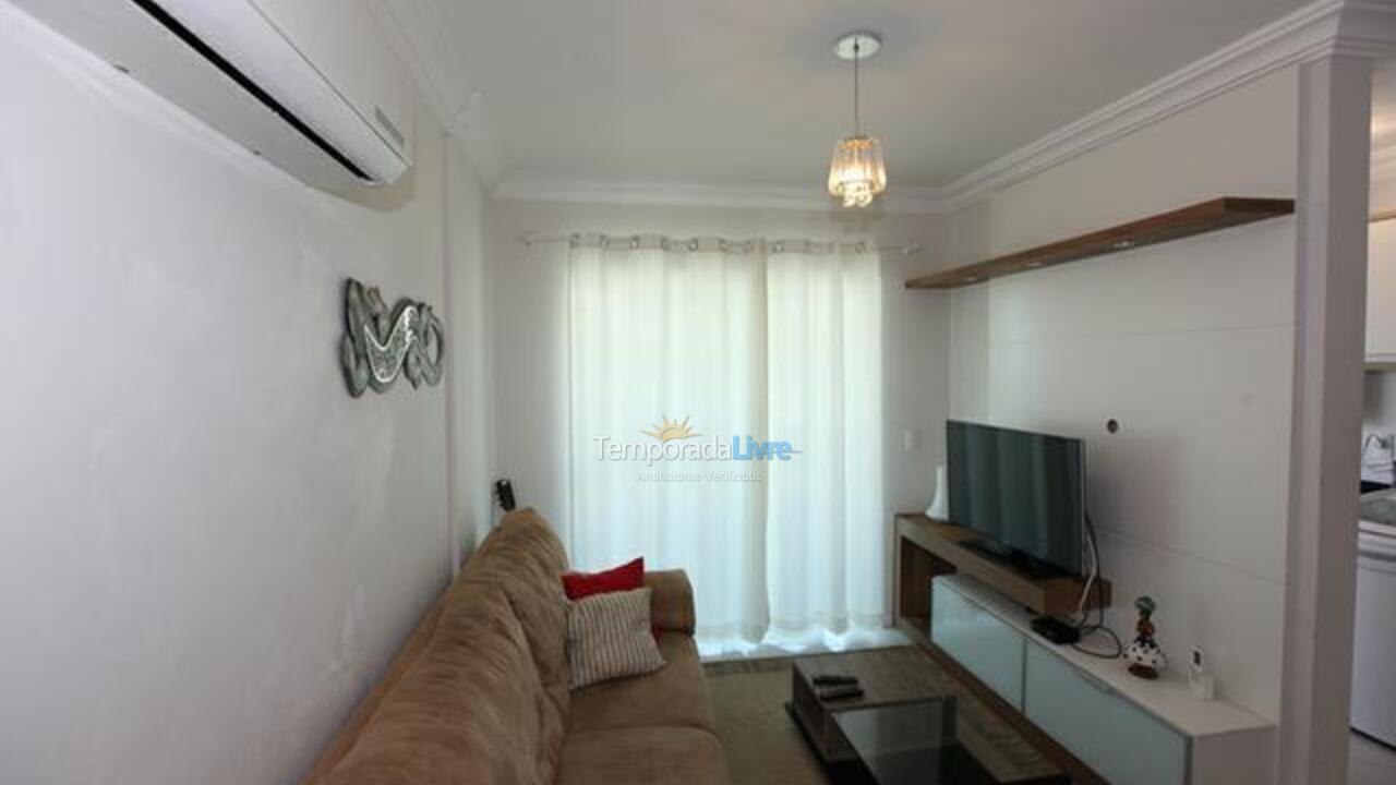 Apartamento para aluguel de temporada em Bombinhas (Canto Grande)