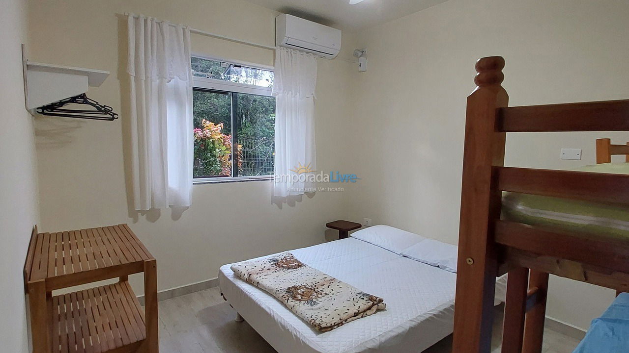 Apartamento para alquiler de vacaciones em Itapoá (Balneário Rio Gracioso)