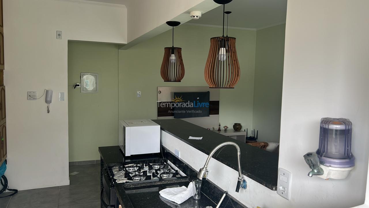 Apartamento para aluguel de temporada em Mongaguá (Centro)
