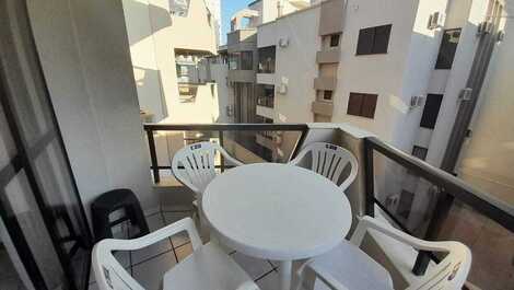 1 BEDROOM APARTMENT IN HALF BEACH