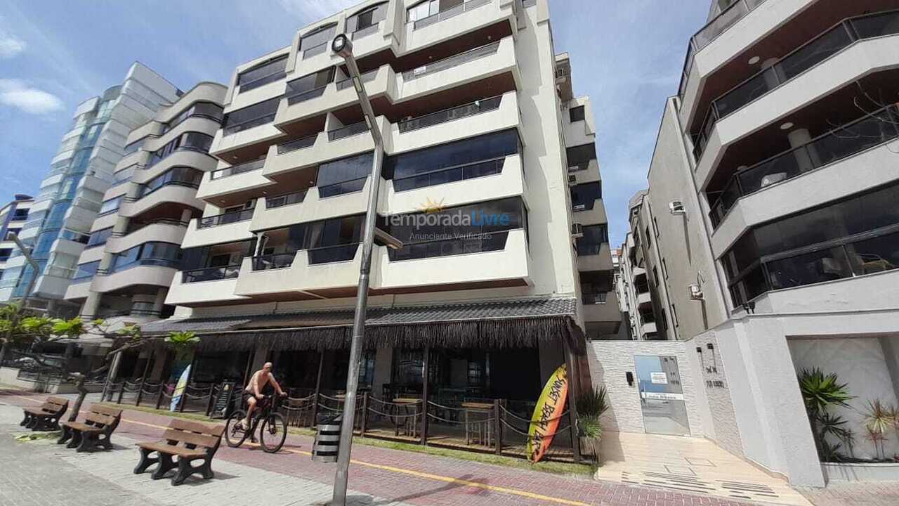 Apartment for vacation rental in Itapema (Meia Praia)
