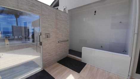 1 BEDROOM APARTMENT IN HALF BEACH