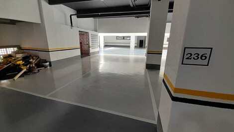 1 BEDROOM APARTMENT IN HALF BEACH
