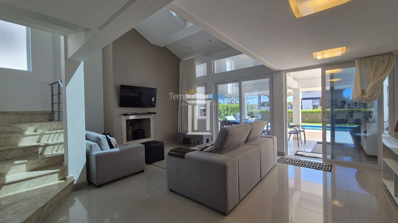 House for vacation rental in Florianopolis (Jurerê Internacional)