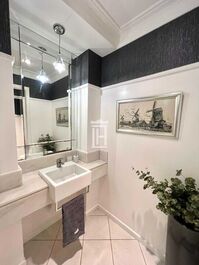 Casa com 6 dormitórios Jurerê Internacional