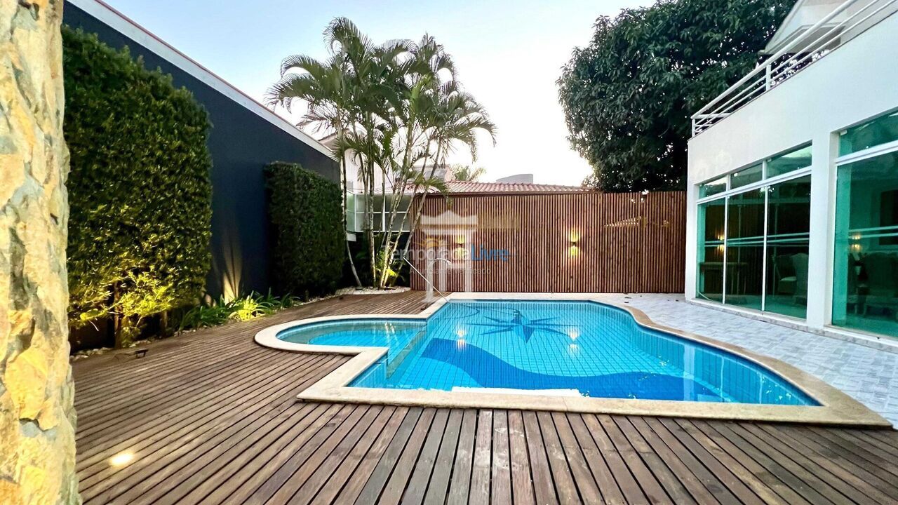 Casa para aluguel de temporada em Florianopolis (Jurerê Internacional)