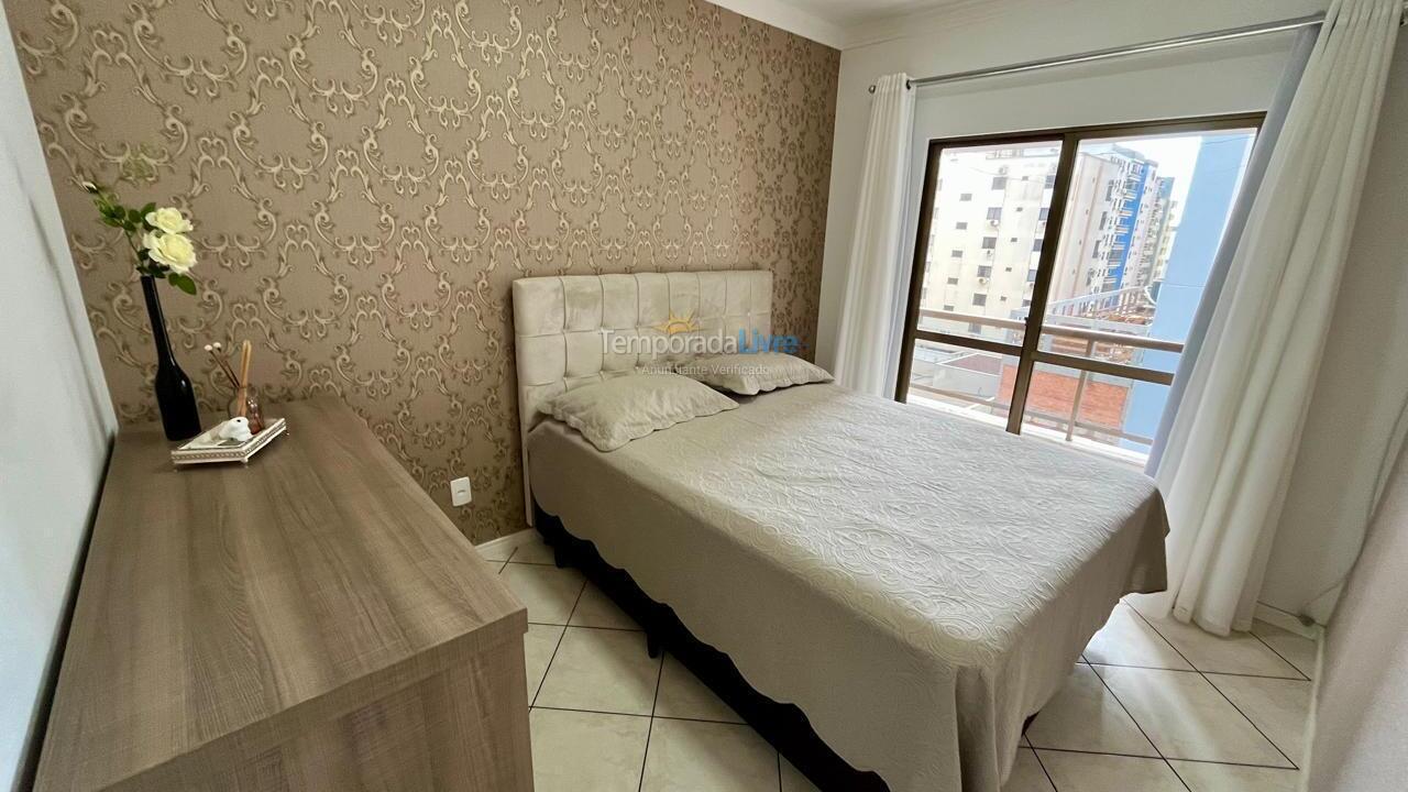 Apartamento para alquiler de vacaciones em Itapema (Meia Praia)