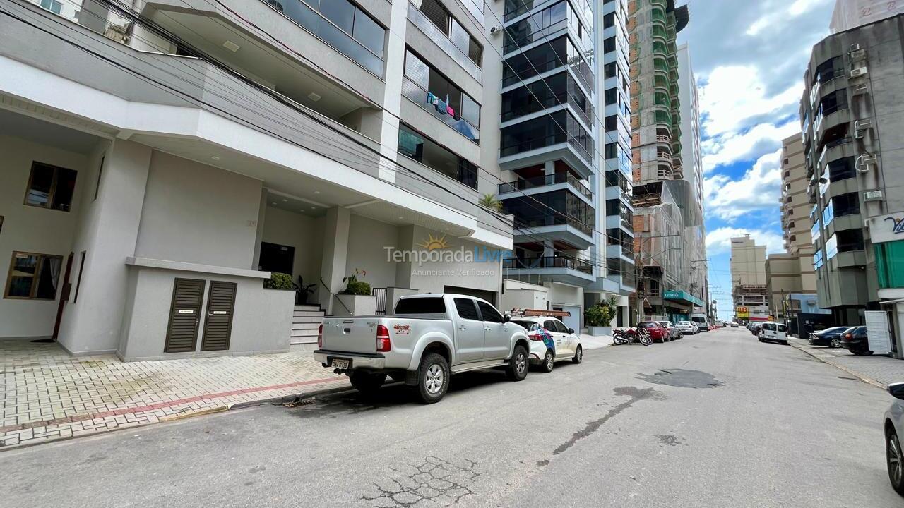 Apartamento para alquiler de vacaciones em Itapema (Meia Praia)