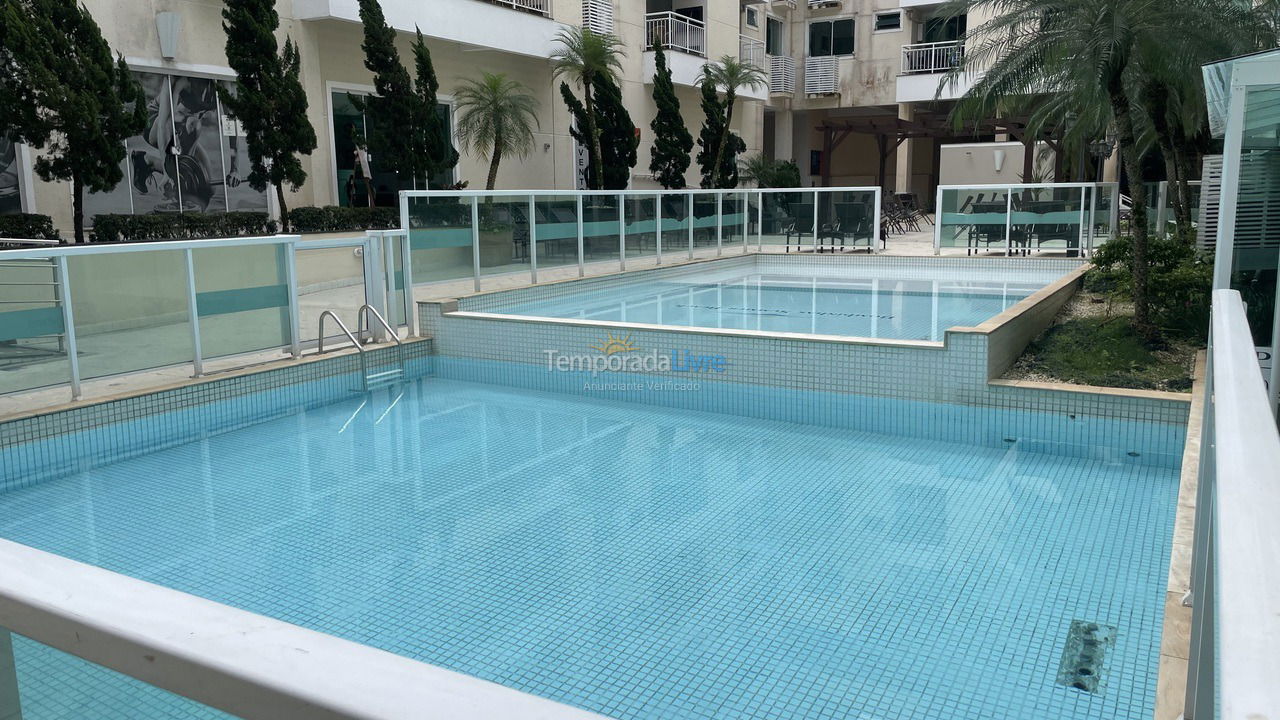 Apartamento para alquiler de vacaciones em Bombinhas (Praia de Bombas)