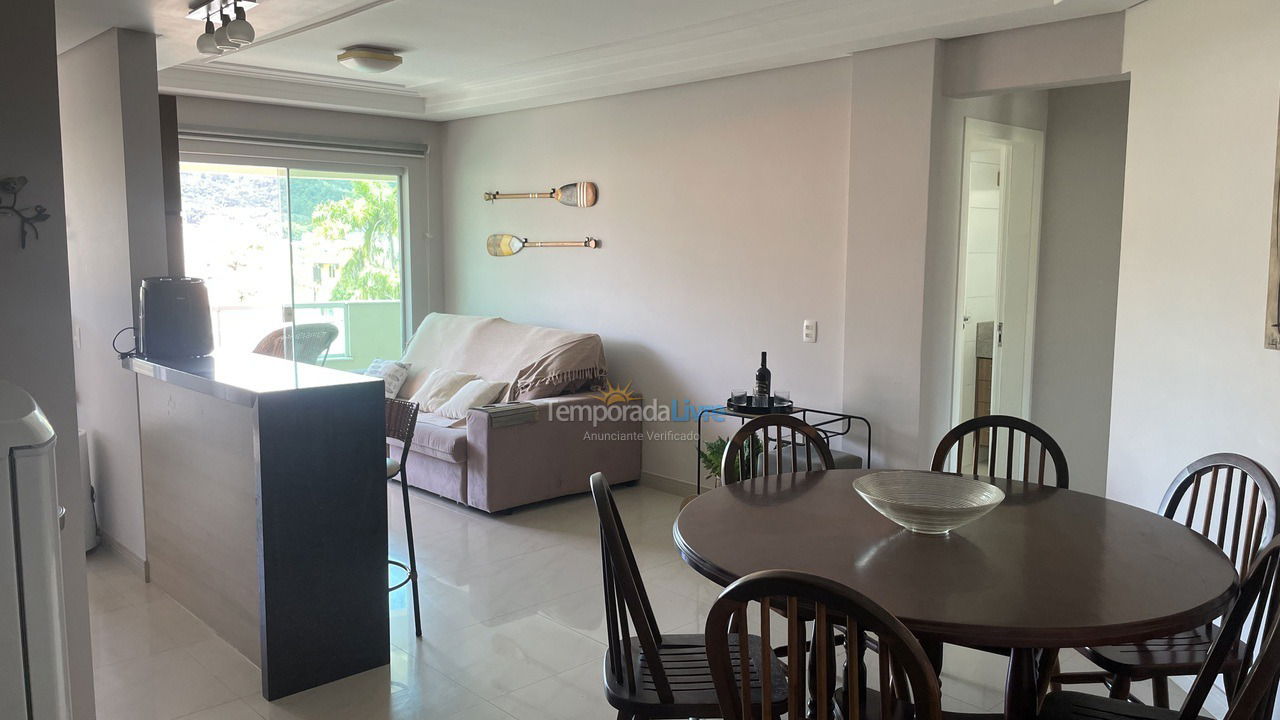 Apartamento para alquiler de vacaciones em Bombinhas (Praia de Bombas)
