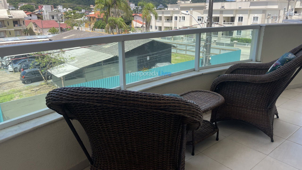 Apartamento para alquiler de vacaciones em Bombinhas (Praia de Bombas)
