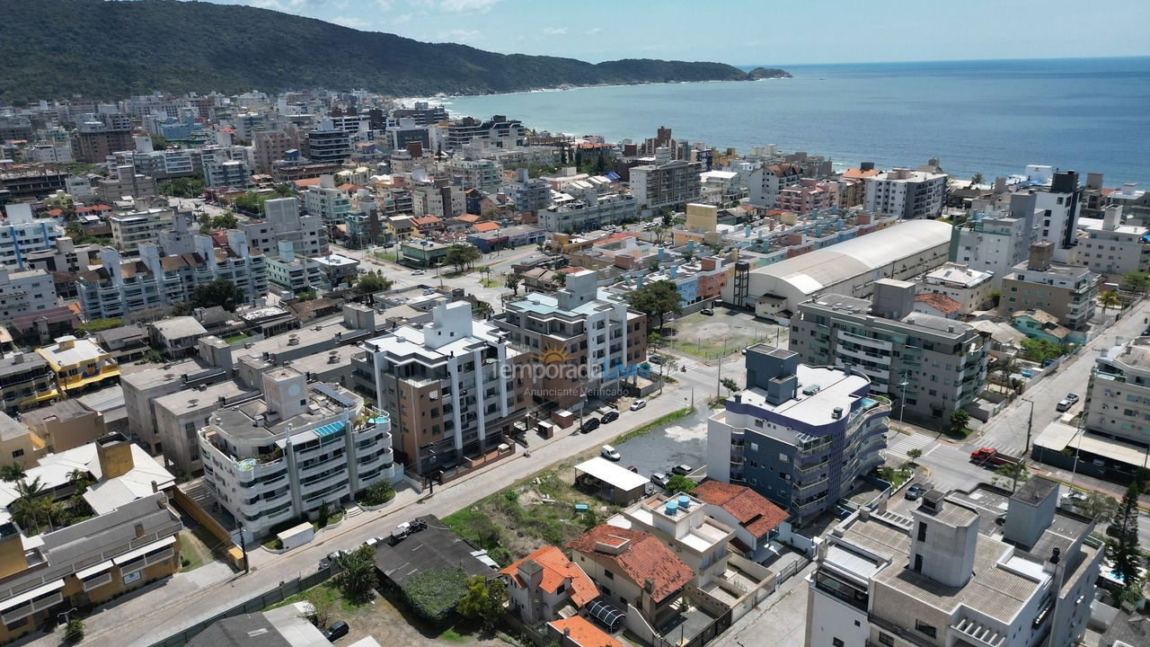 Apartamento para alquiler de vacaciones em Bombinhas (Praia de Bombas)