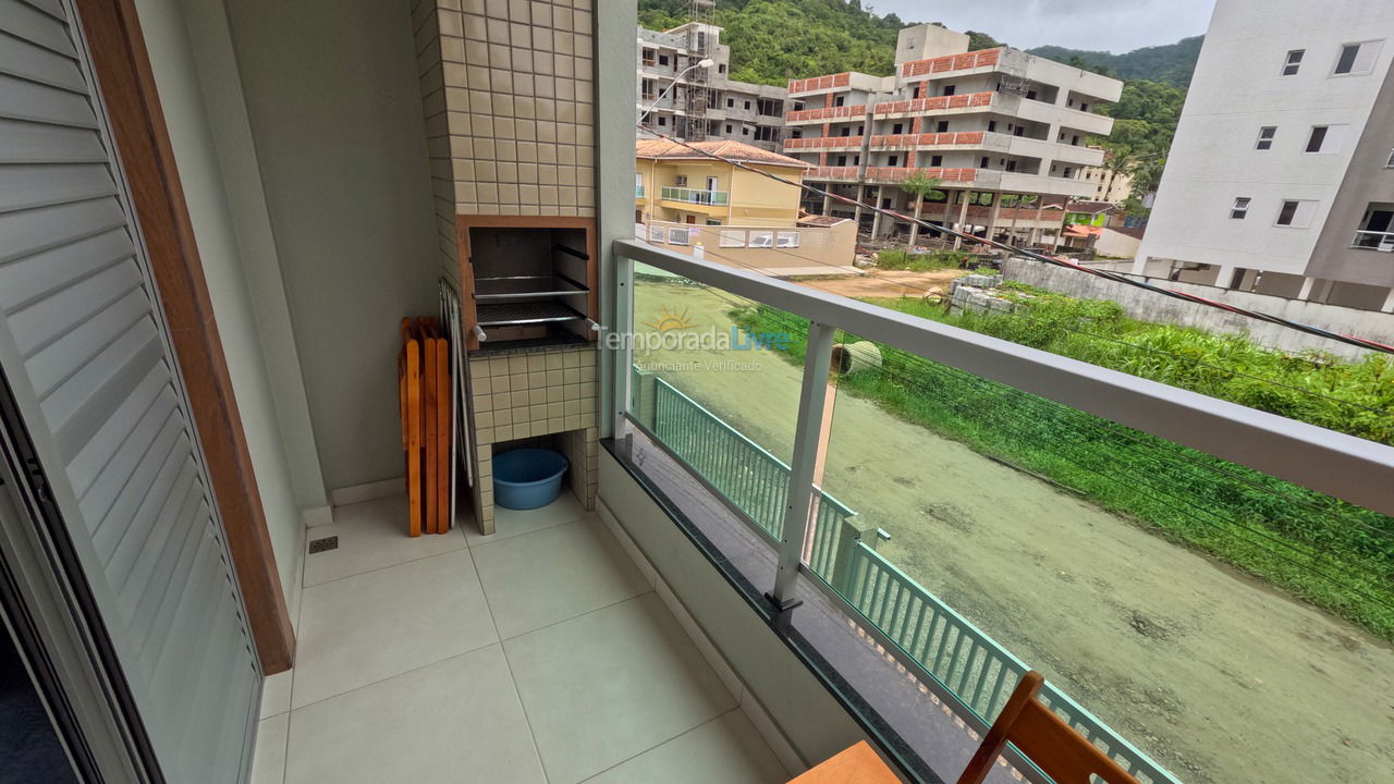 Apartamento para aluguel de temporada em Ubatuba (Praia das Toninhas)