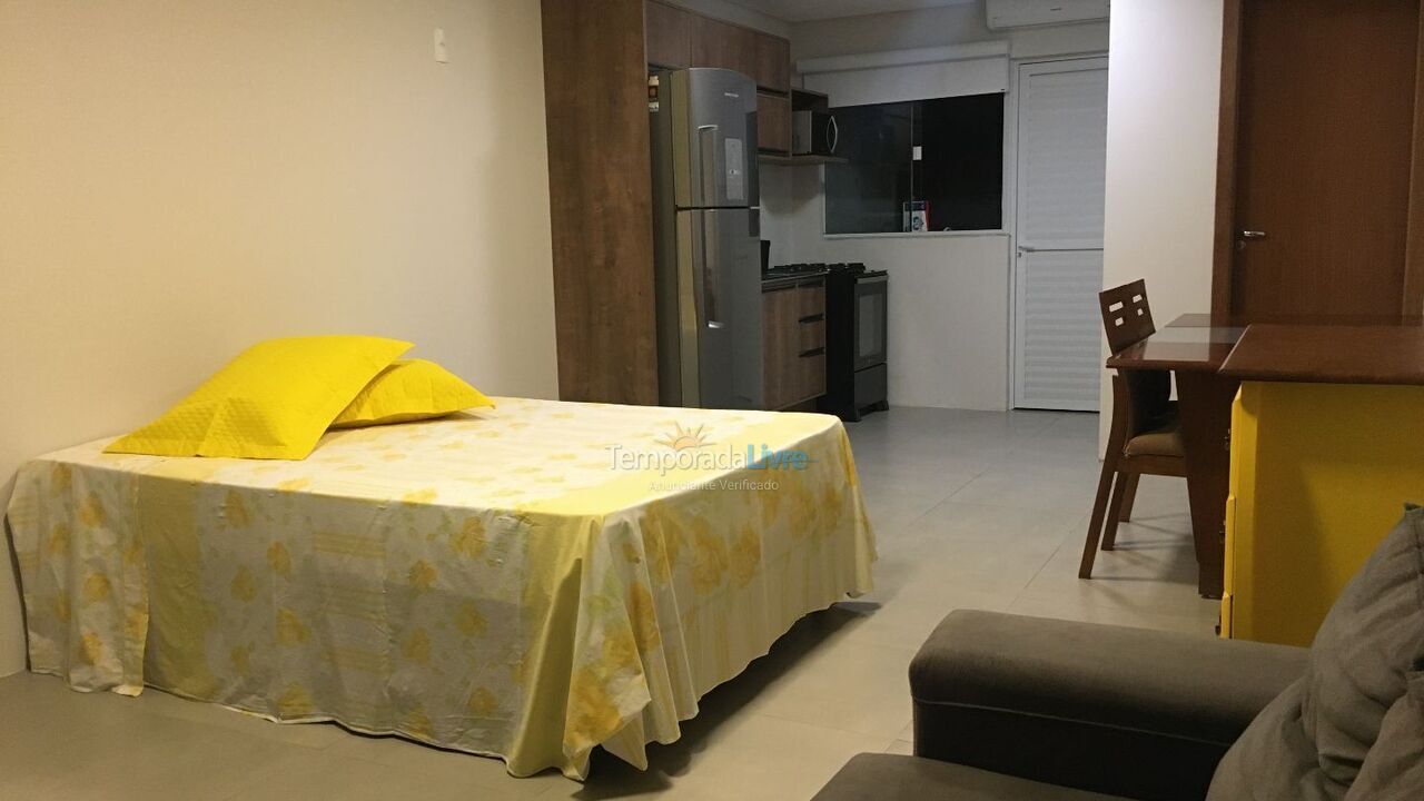 Apartment for vacation rental in Florianópolis (Praia do Santinho)