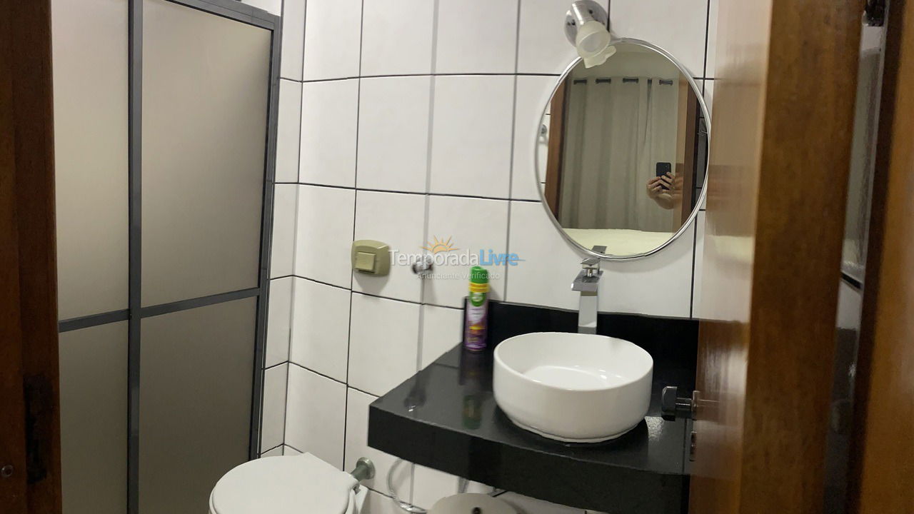 Casa para aluguel de temporada em Itapema (Meia Praia)