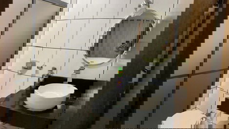 Apartamento há 160 metros da praia