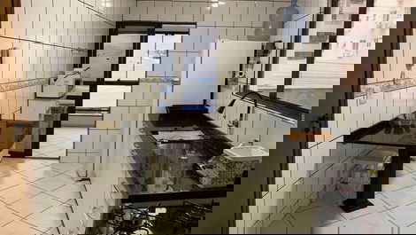 Apartamento há 160 metros da praia